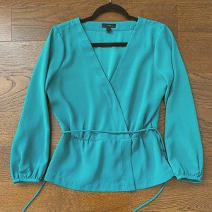 J Crew Emerald Green Size 8 Long Sleeve Top